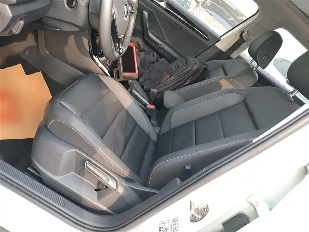 Volkswagen T-Roc 2021 из CN, фото 7