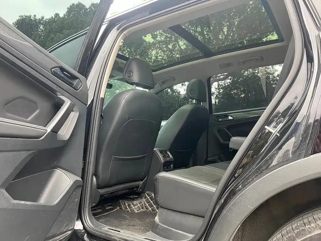 Volkswagen Tiguan L 2021 из CN, фото 6