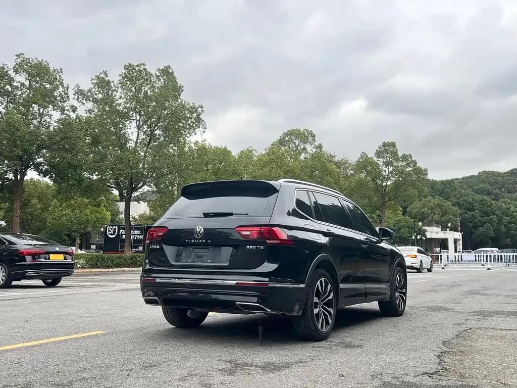 Volkswagen Tiguan L 2021 из CN, фото 7