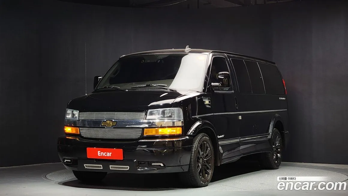 Chevrolet Express Van 2021 из KR, фото 1