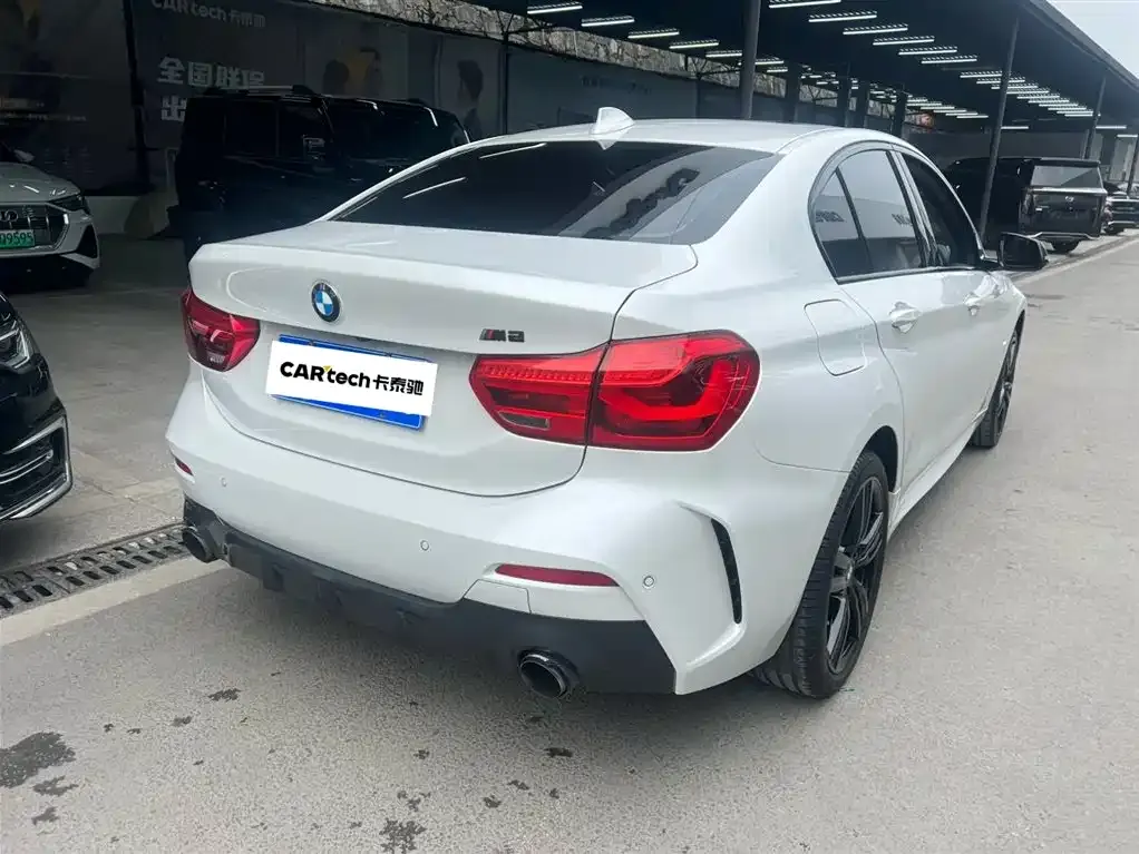 BMW 1 Series 2022 из CN, фото 10