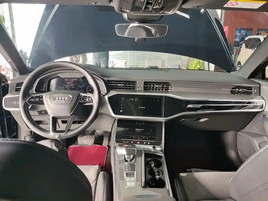 Audi A6L 2023 из CN, фото 10