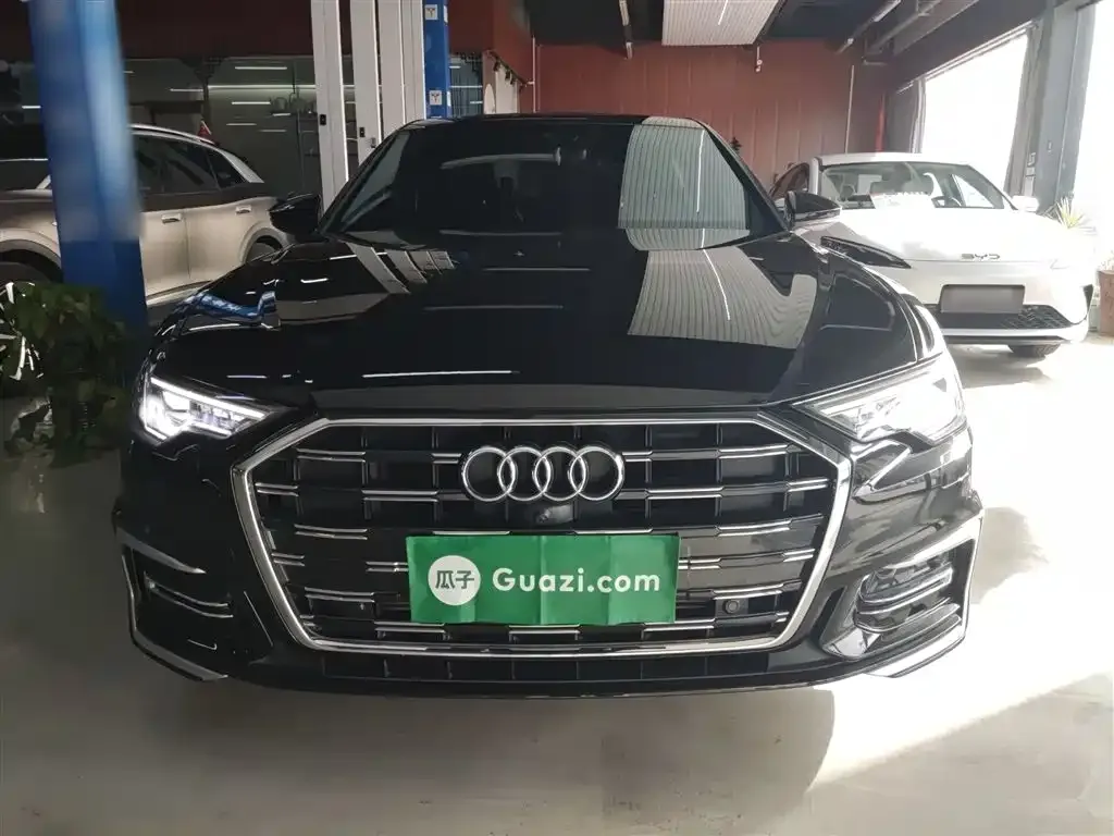 Audi A6L 2023 из CN, фото 3