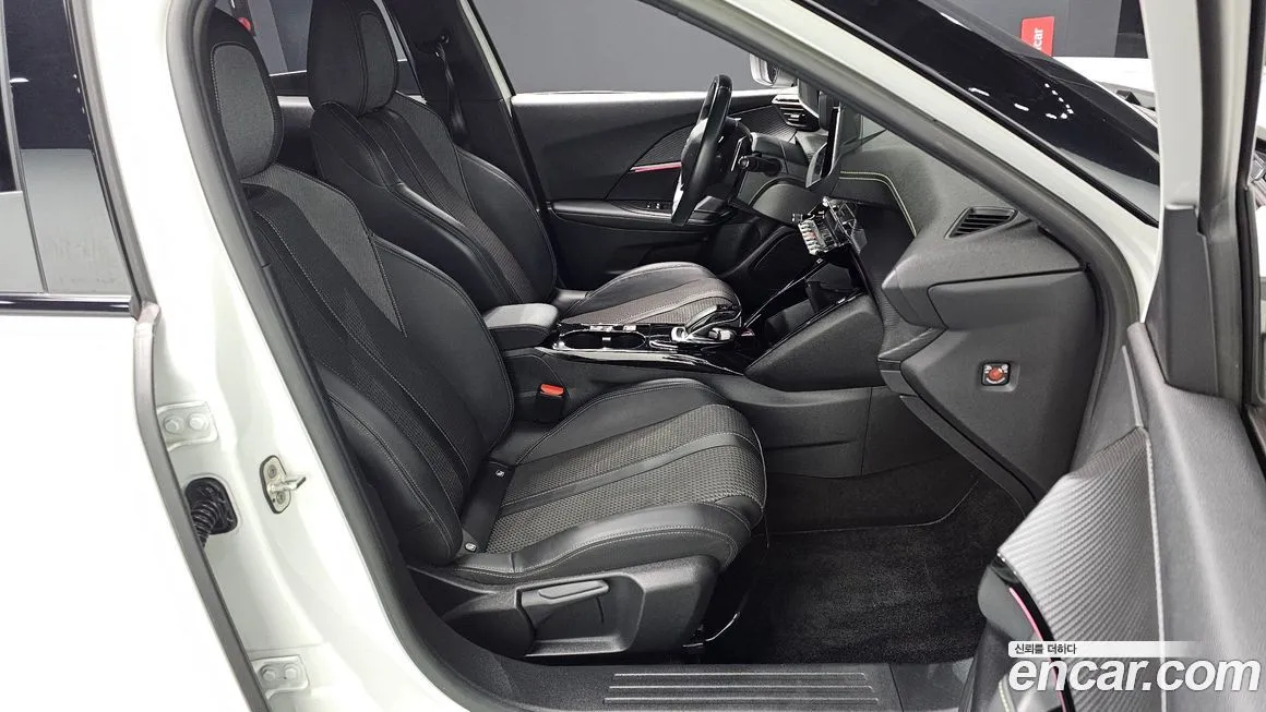 Peugeot 2008 2022 из KR, фото 10