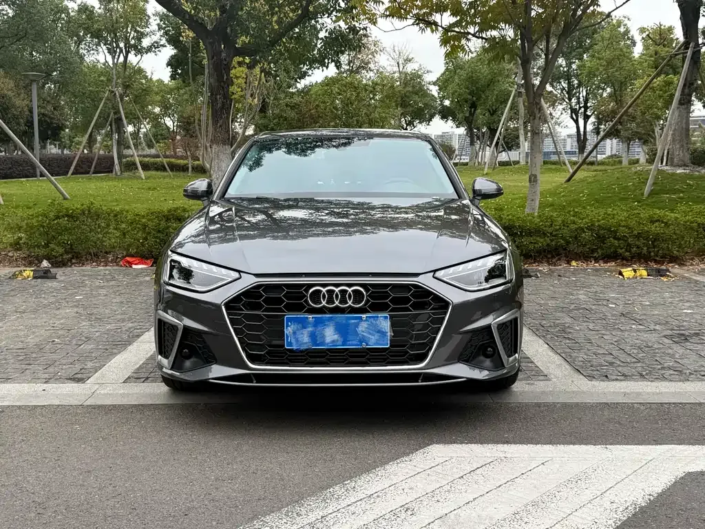 Audi A4L 2025 из CN, фото 1