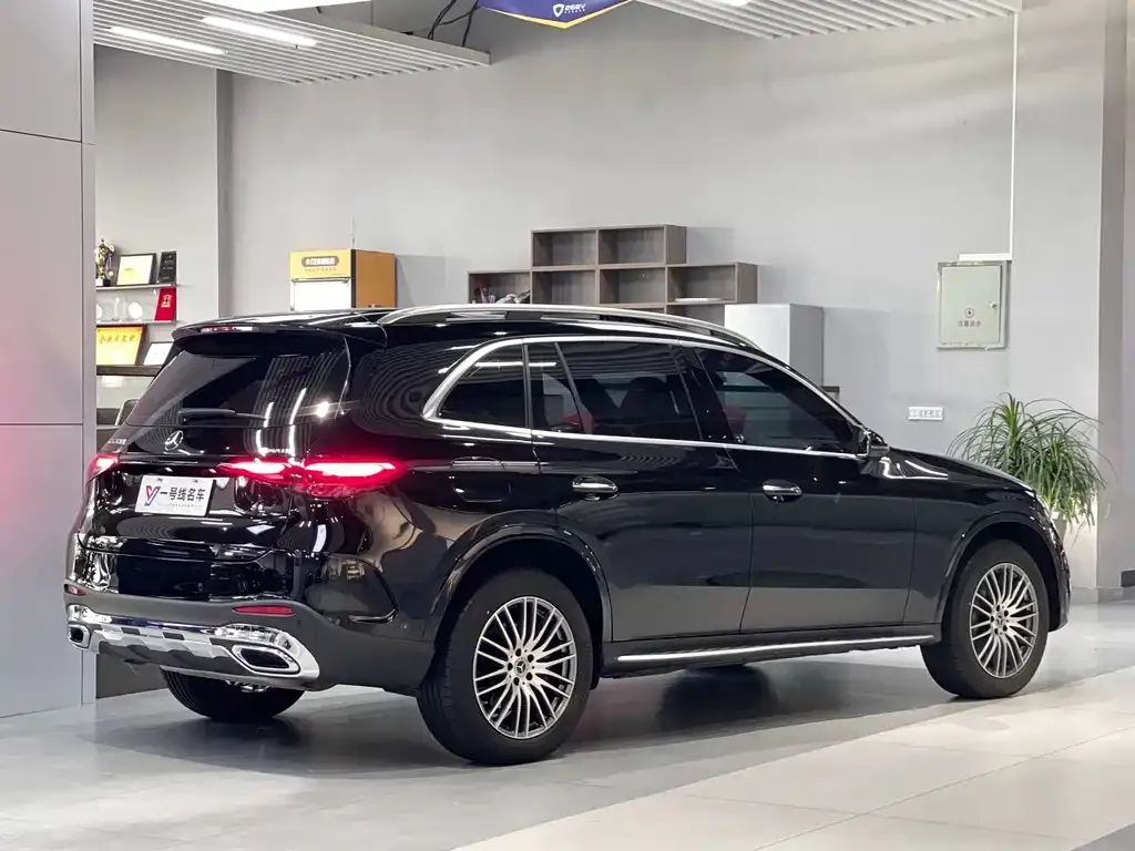 Mercedes-Benz GLC 2024 из CN, фото 4