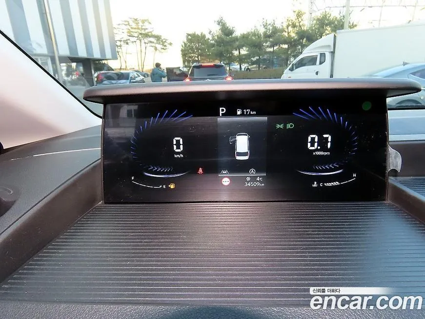 Hyundai Staria — фото 10