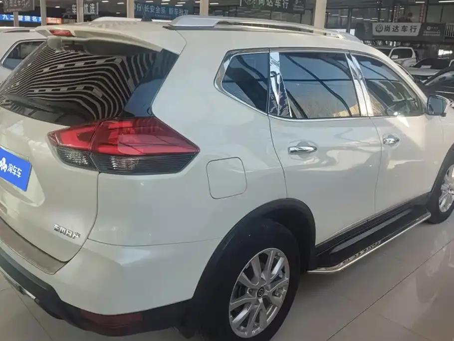 Nissan X-Trail 2022 из CN, фото 3