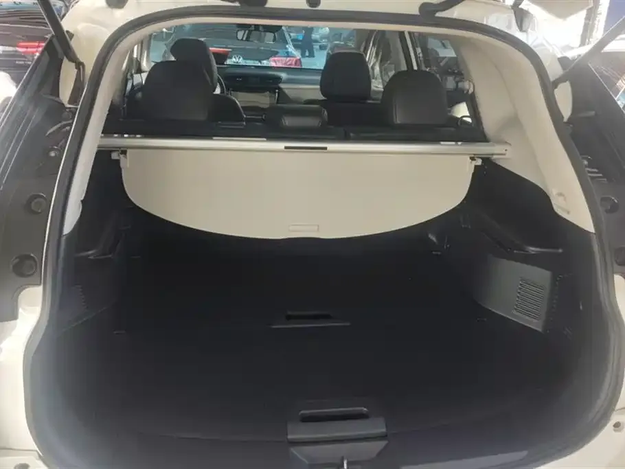 Nissan X-Trail 2022 из CN, фото 4