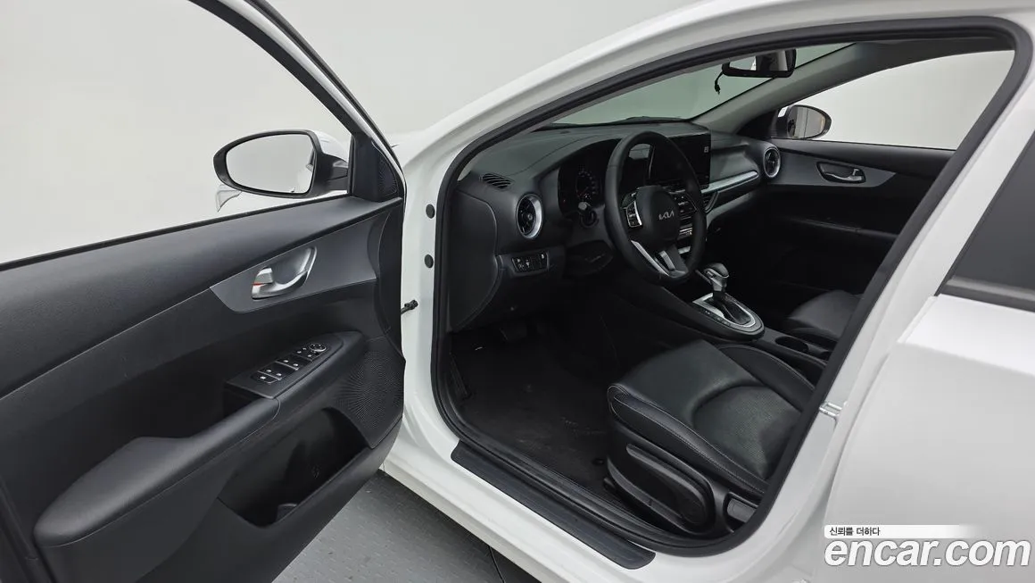 Kia K3 2022 из KR, фото 10