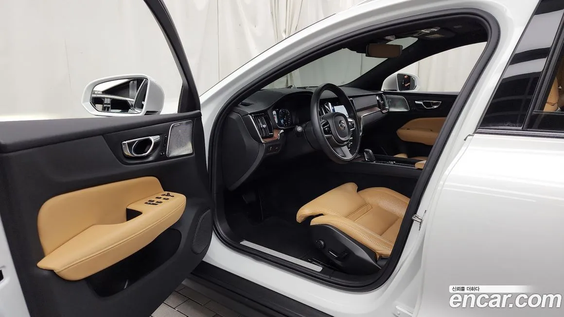 Volvo V60 2021 из KR, фото 10