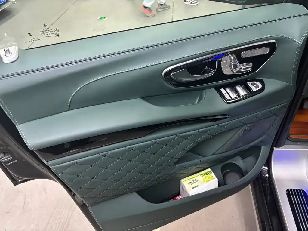 Mercedes-Benz Vito 2023 из CN, фото 4