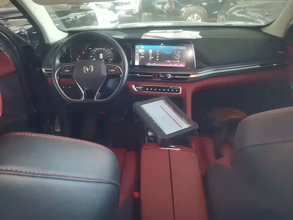 Changan CS75PLUS — фото 10