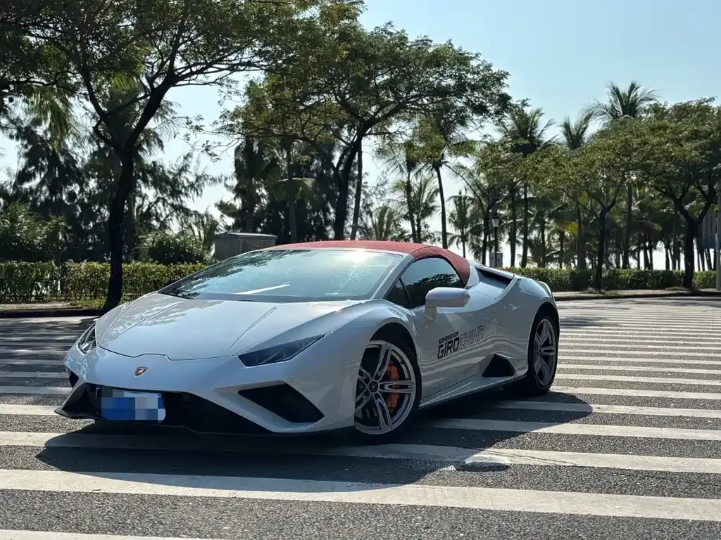 Lamborghini Huracan — фото 1
