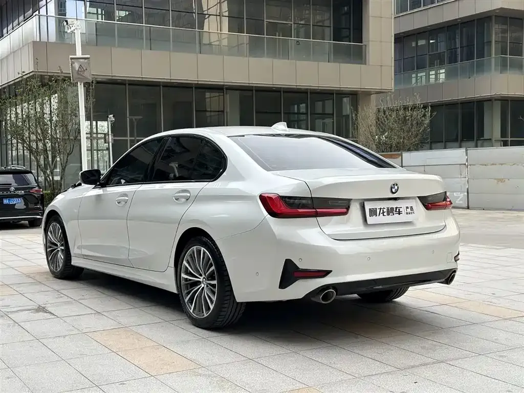 BMW 3 Series 2021 из CN, фото 5