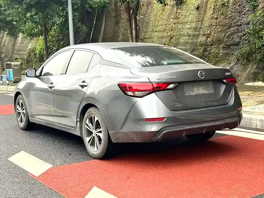 Nissan Sylphy 2023 из CN, фото 9