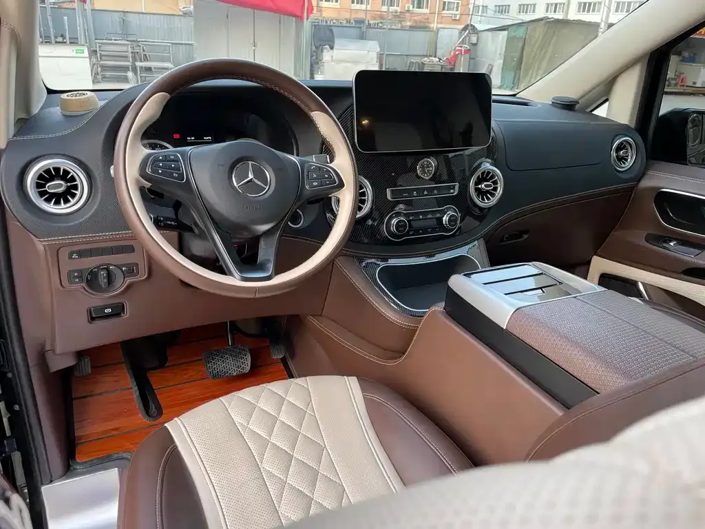 Mercedes-Benz Vito — фото 10