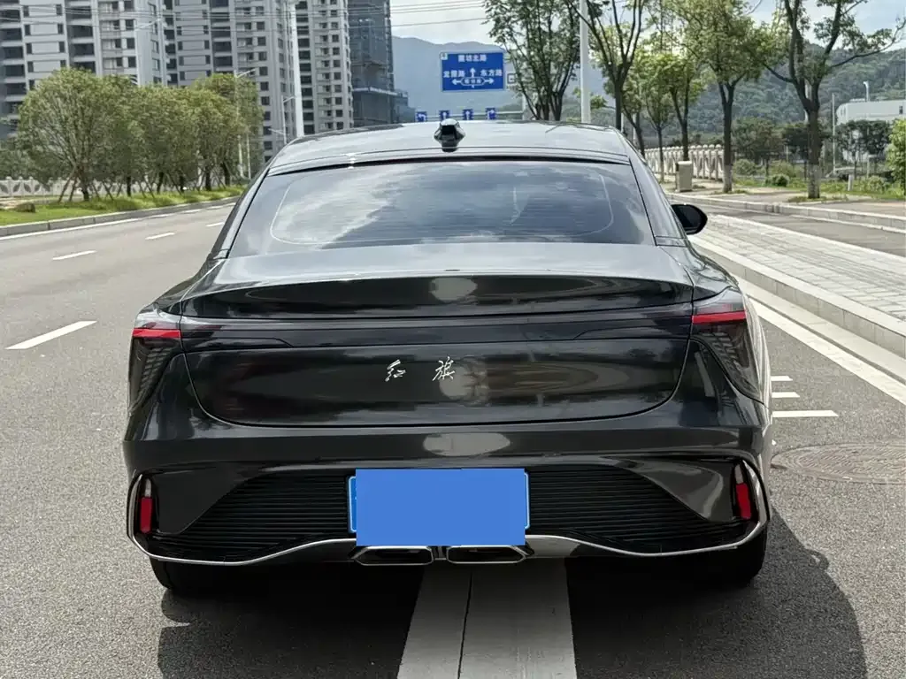 Hongqi H6 — фото 6