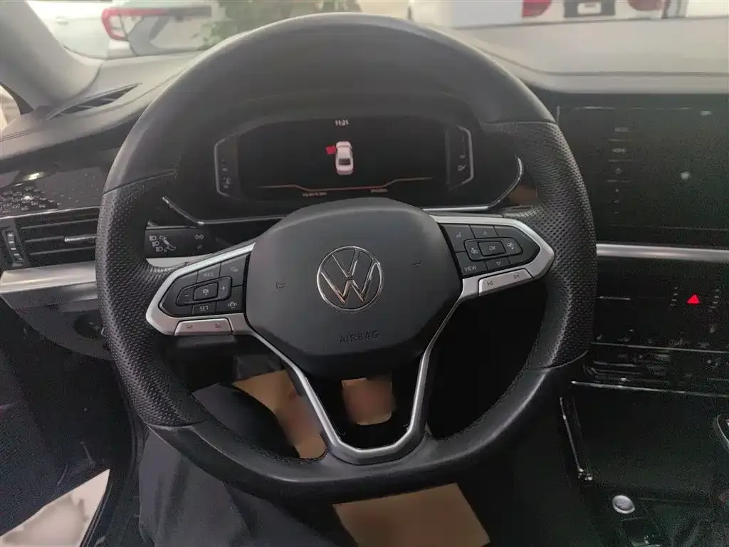 Volkswagen Passat — фото 3