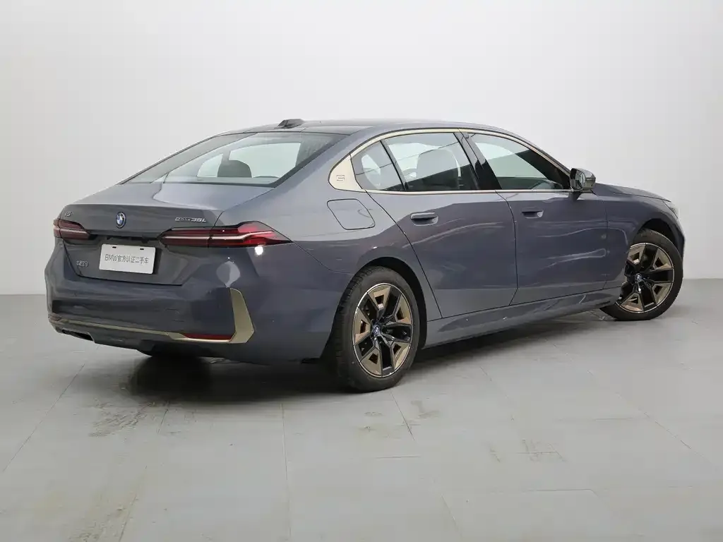 BMW i5 2024 из CN, фото 4