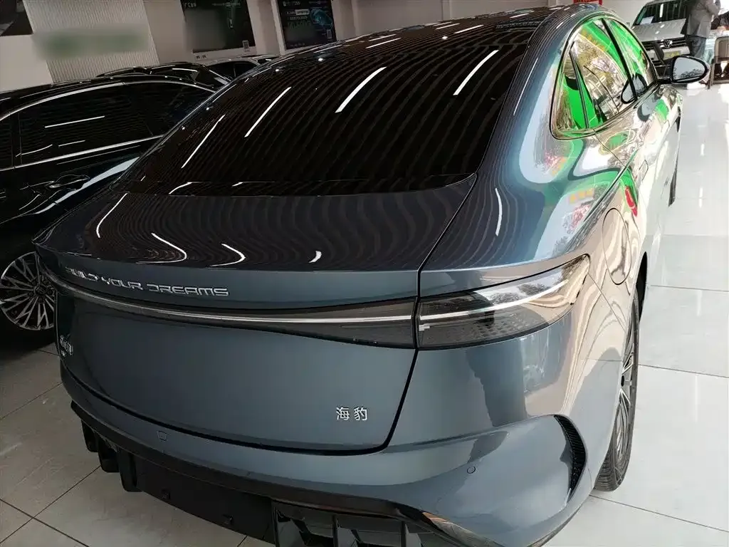 BYD Seal — фото 6