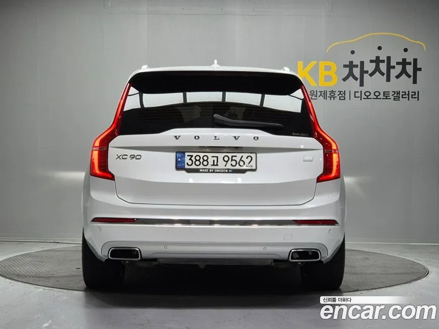 Volvo XC90 2021 из KR, фото 4