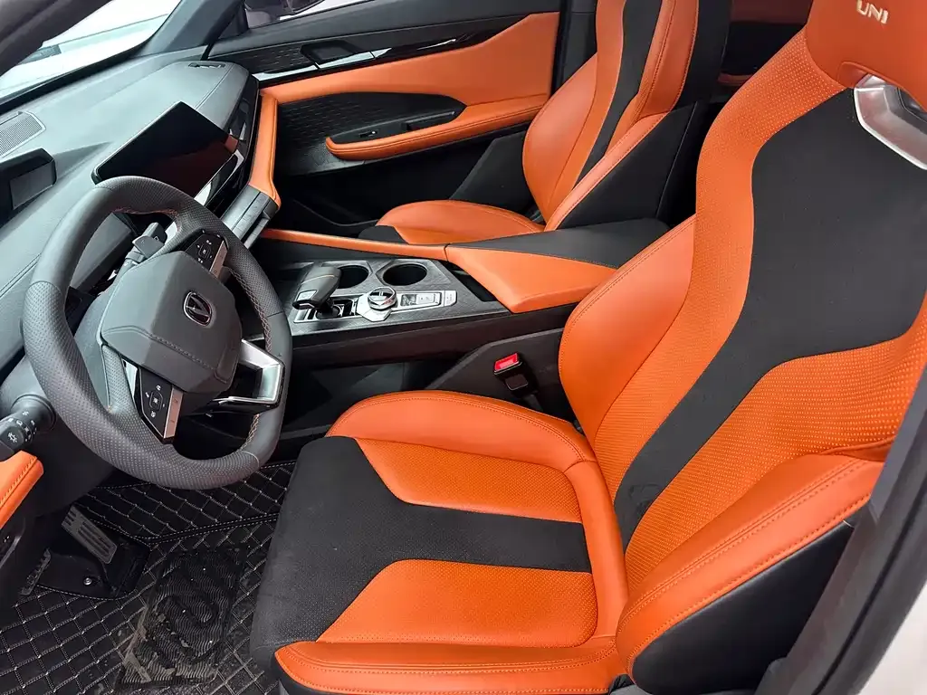 Changan UNI-V 2023 из CN, фото 10