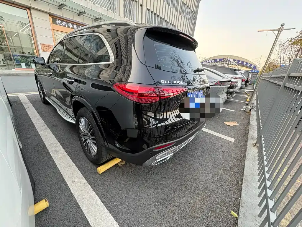 Mercedes-Benz GLC 2023 из CN, фото 8