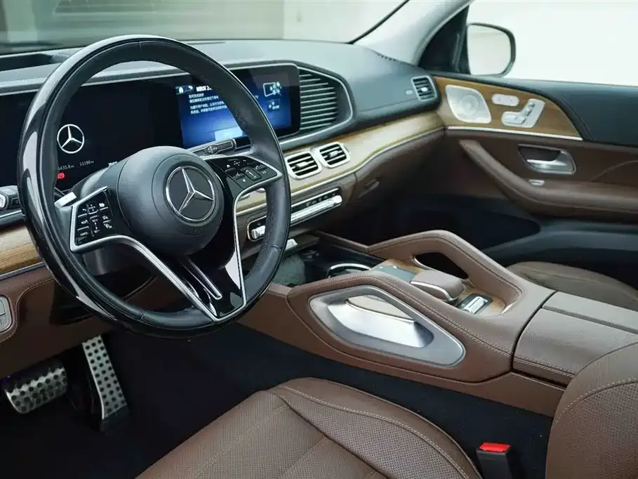 Mercedes-Benz GLS 2024 из CN, фото 9