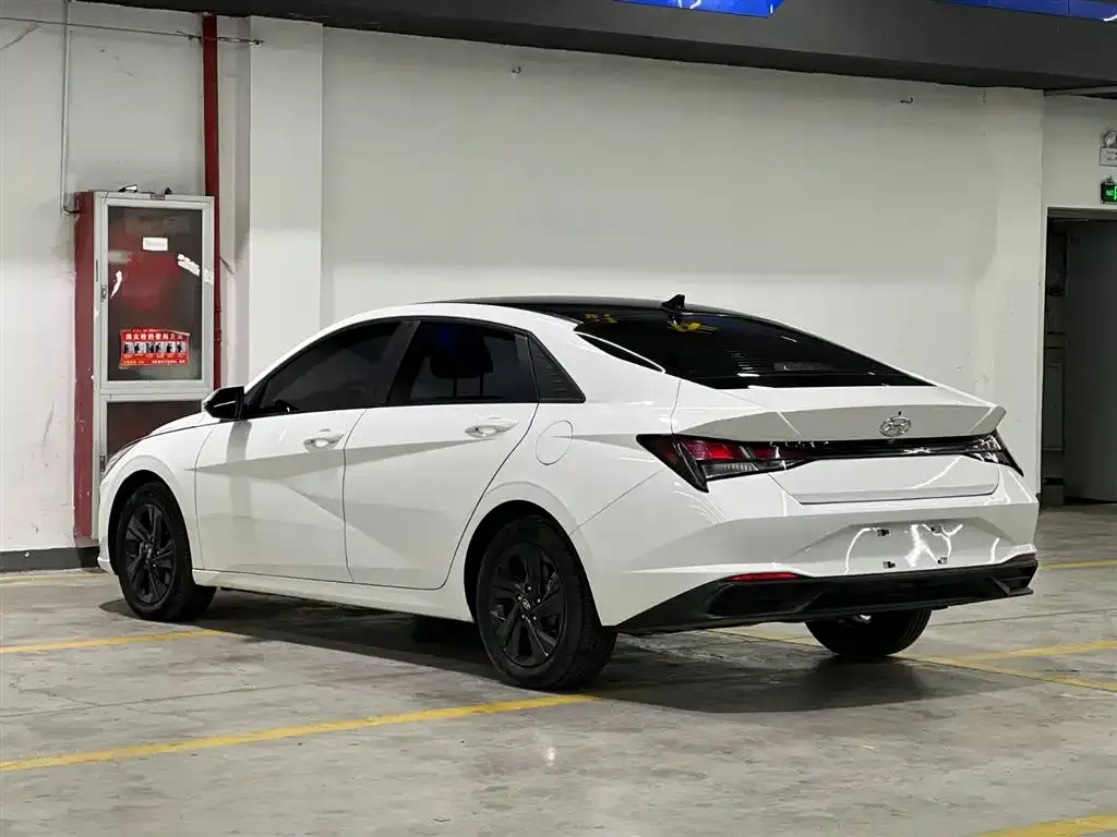 Hyundai Elantra 2021 из CN, фото 4