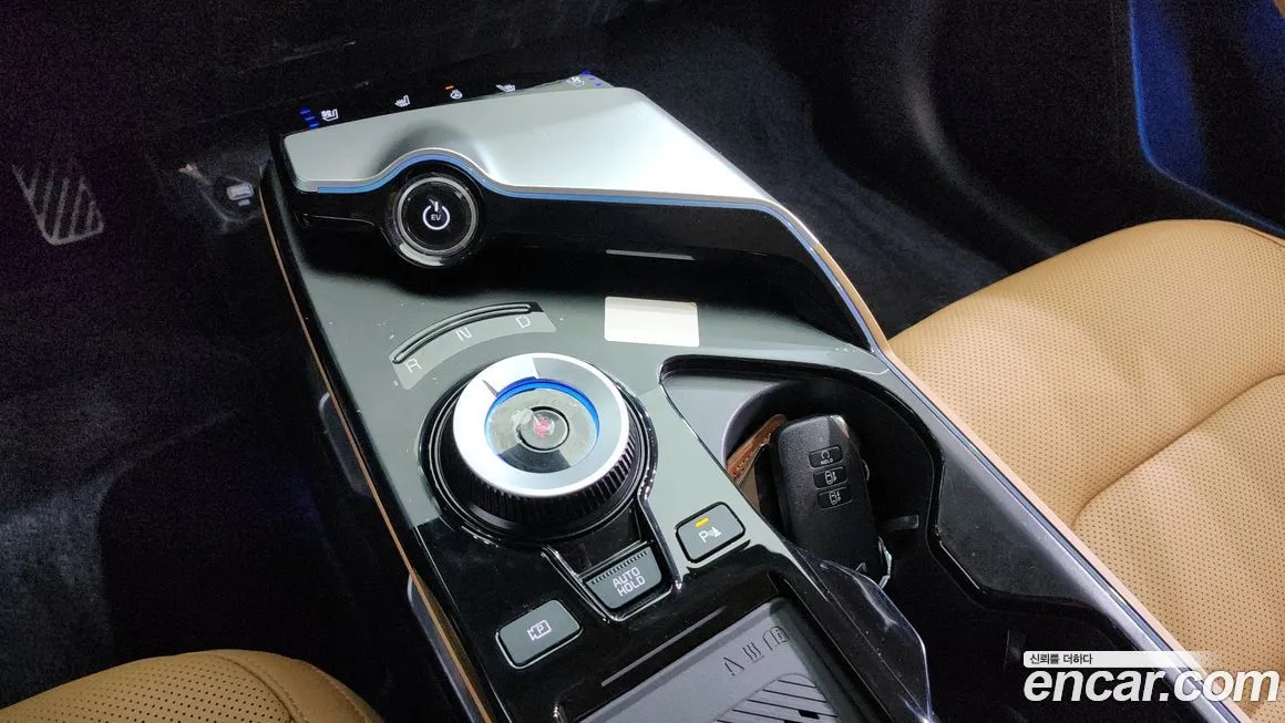 Kia EV6 — фото 9