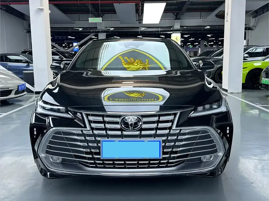 Toyota Avalon 2024 из CN, фото 2