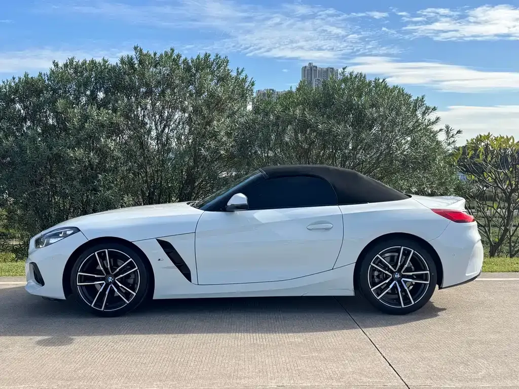 BMW Z4 2023 из CN, фото 2