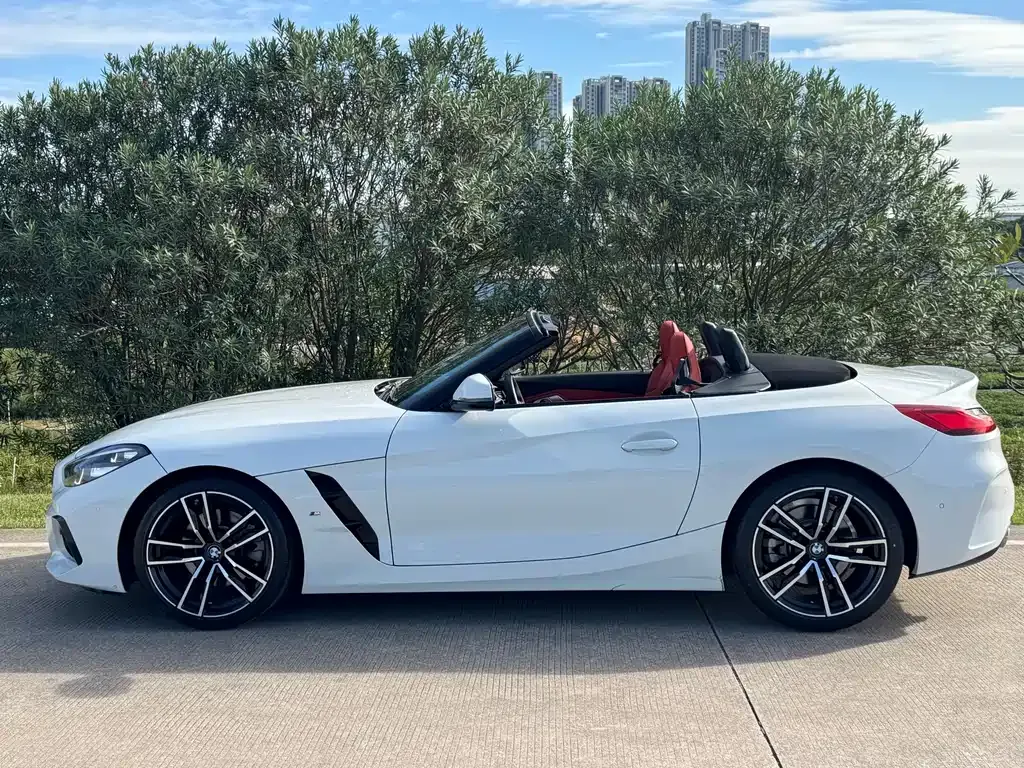 BMW Z4 2023 из CN, фото 4