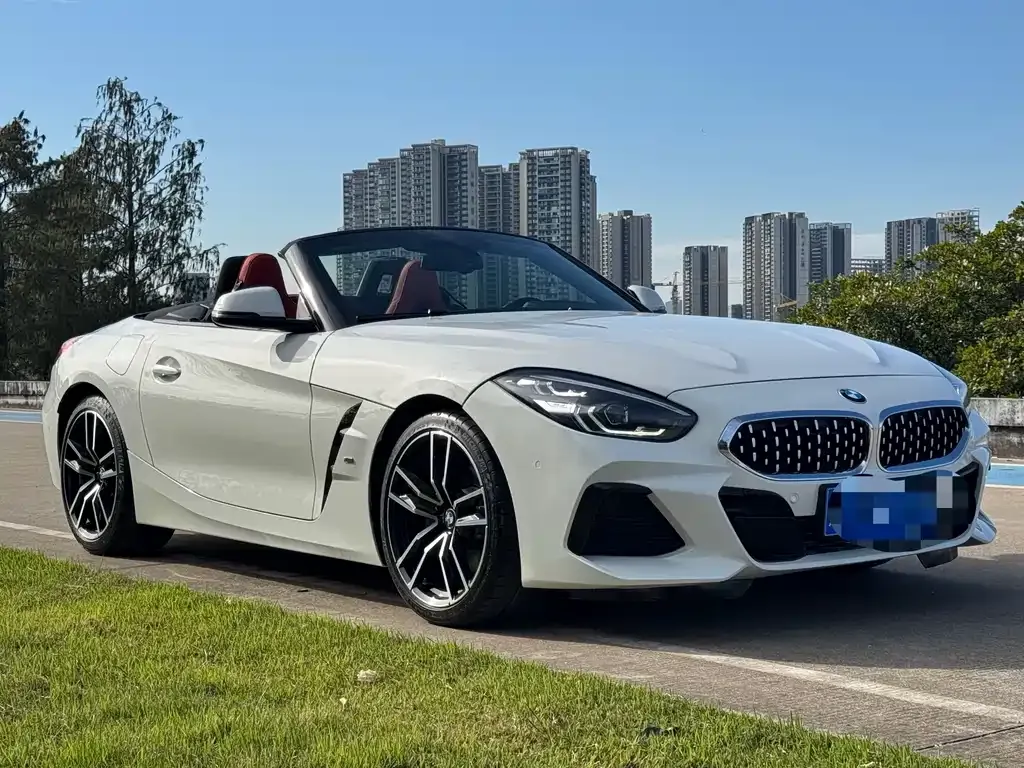 BMW Z4 2023 из CN, фото 8