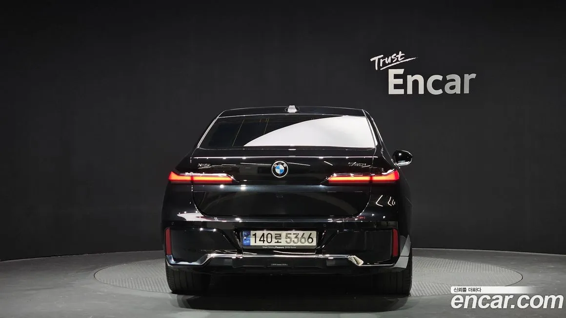 BMW 7-Series 2024 из KR, фото 4