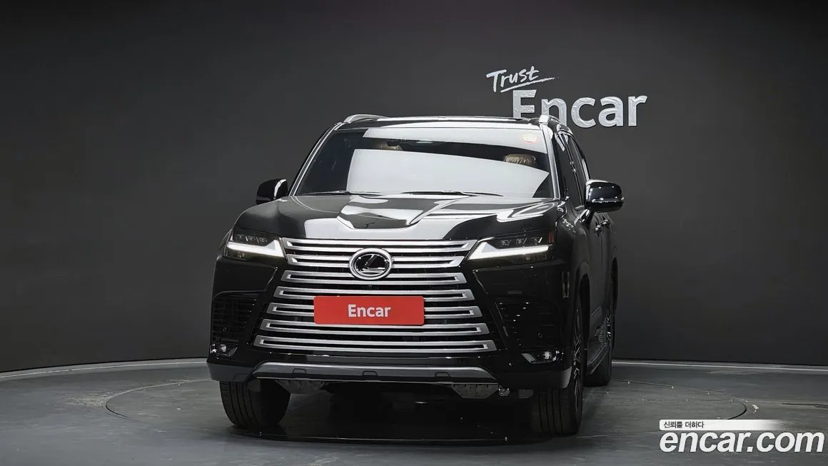 Lexus LX — фото 3