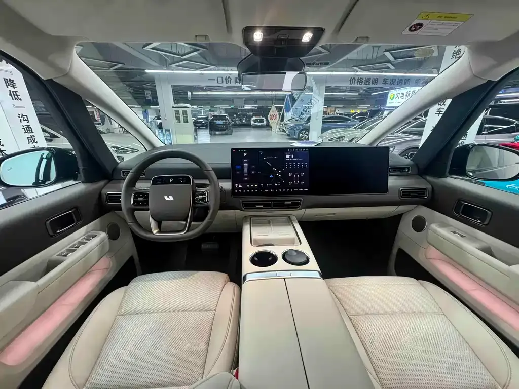 Li Auto MEGA 2024 из CN, фото 10