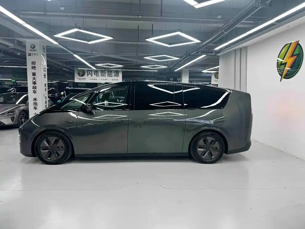 Li Auto MEGA 2024 из CN, фото 5