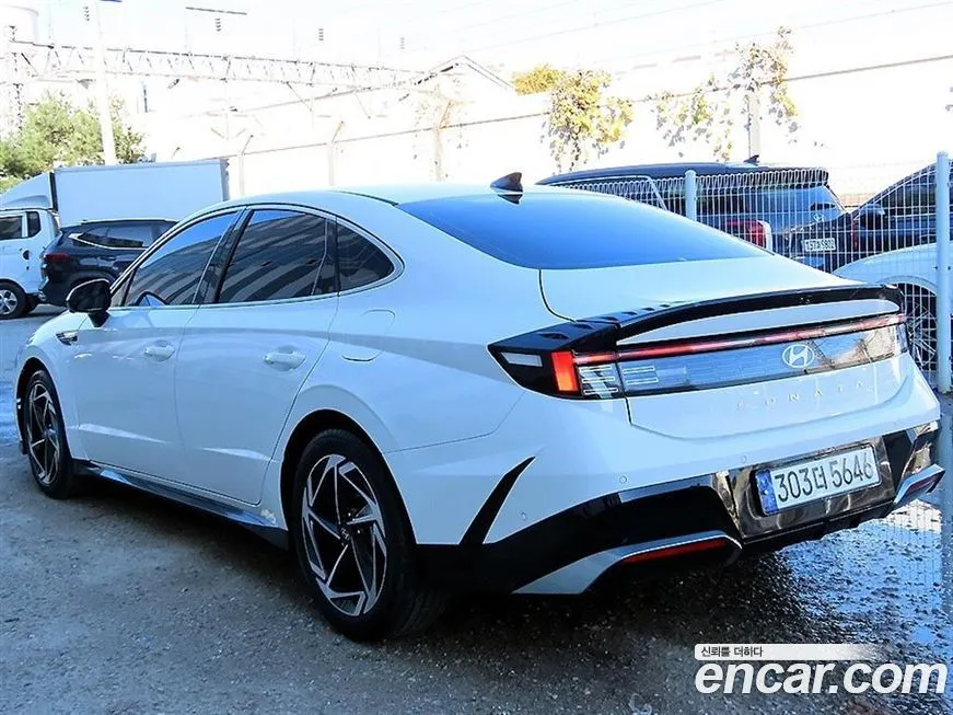 Hyundai Sonata 2024 из KR, фото 3