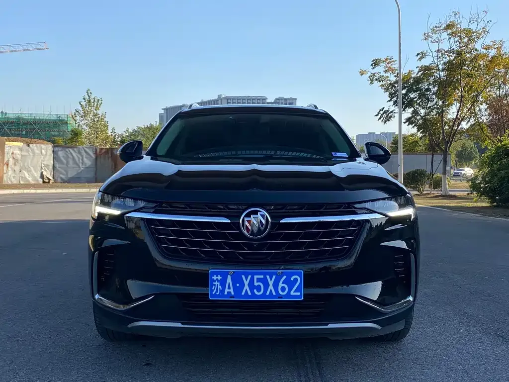 Buick Envision Plus — фото 1