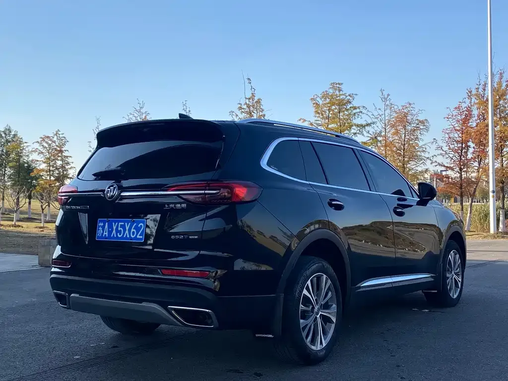 Buick Envision Plus — фото 6