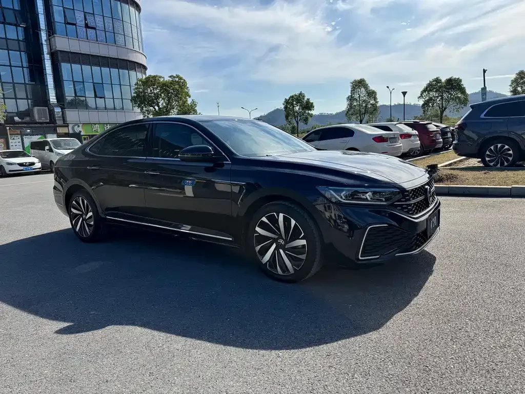 Volkswagen Passat 2022 из CN, фото 4