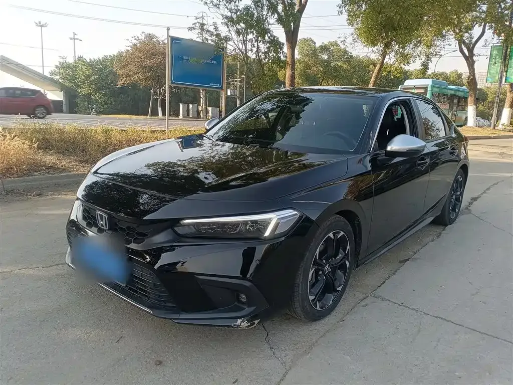 Honda Civic 2023 из CN, фото 1