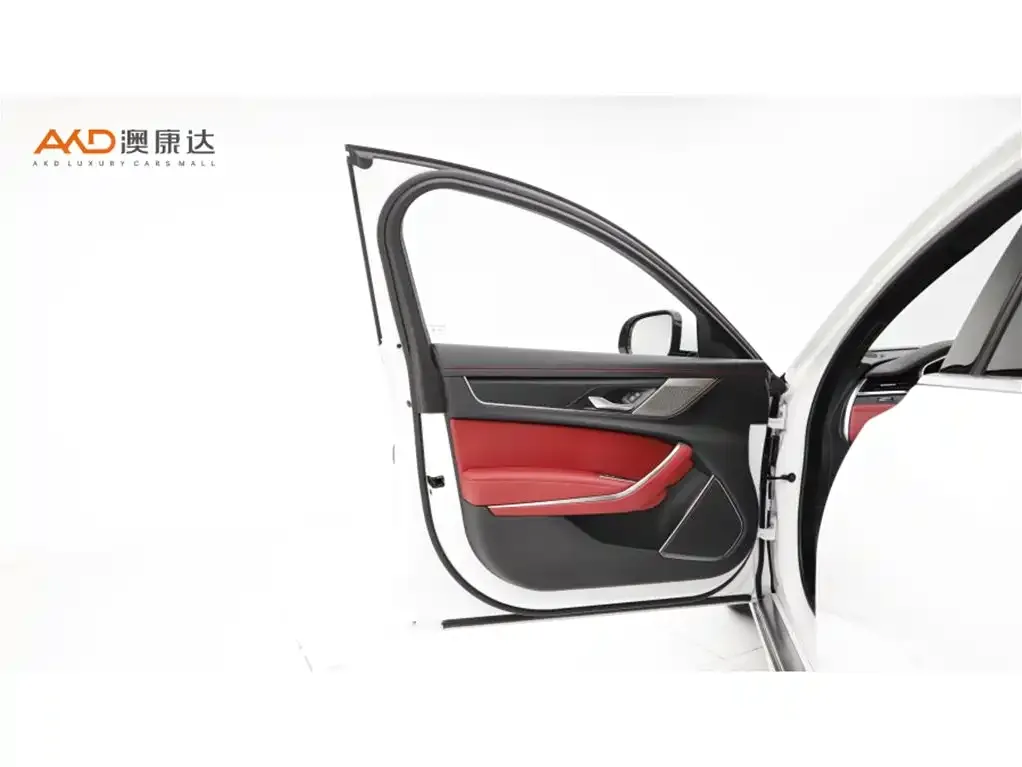 Jaguar XFL 2023 из CN, фото 10