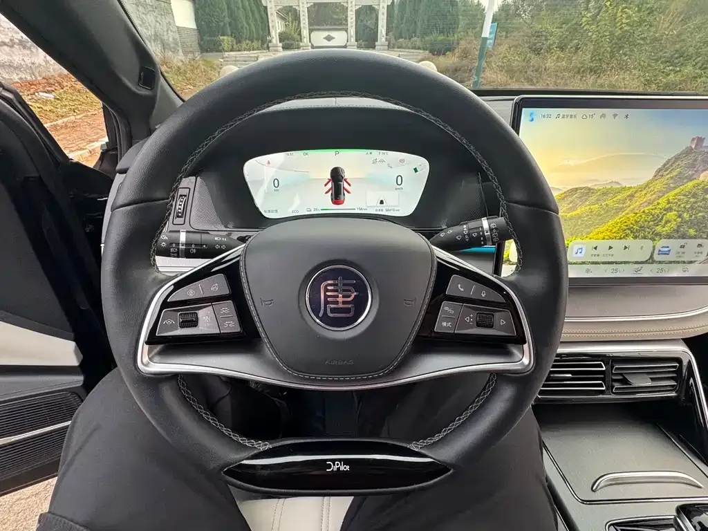 BYD Tang New Energy 2024 из CN, фото 8