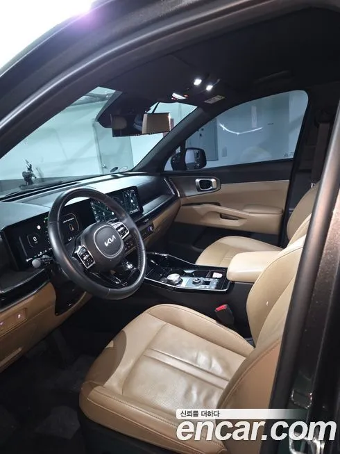 Kia Sorento — фото 10