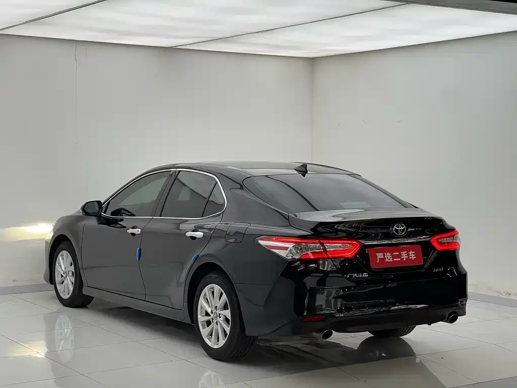 Toyota Camry 2023 из CN, фото 6