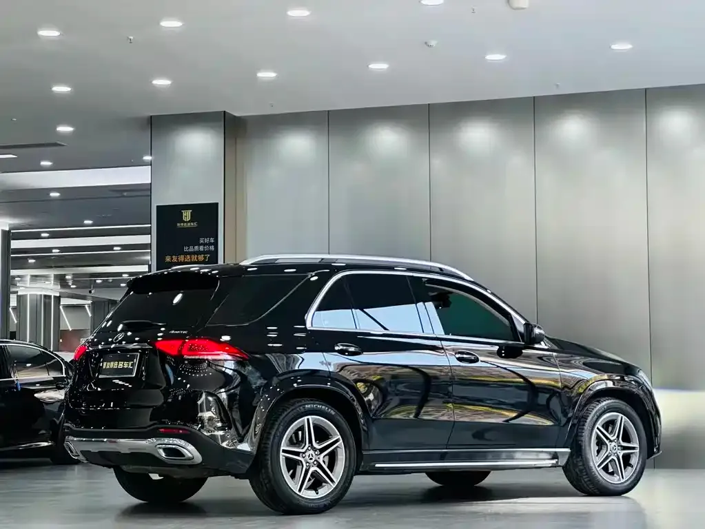 Mercedes-Benz GLE — фото 8