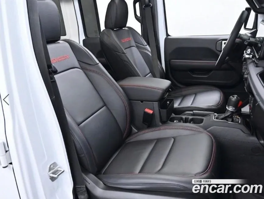 Jeep Wrangler 2024 из KR, фото 10